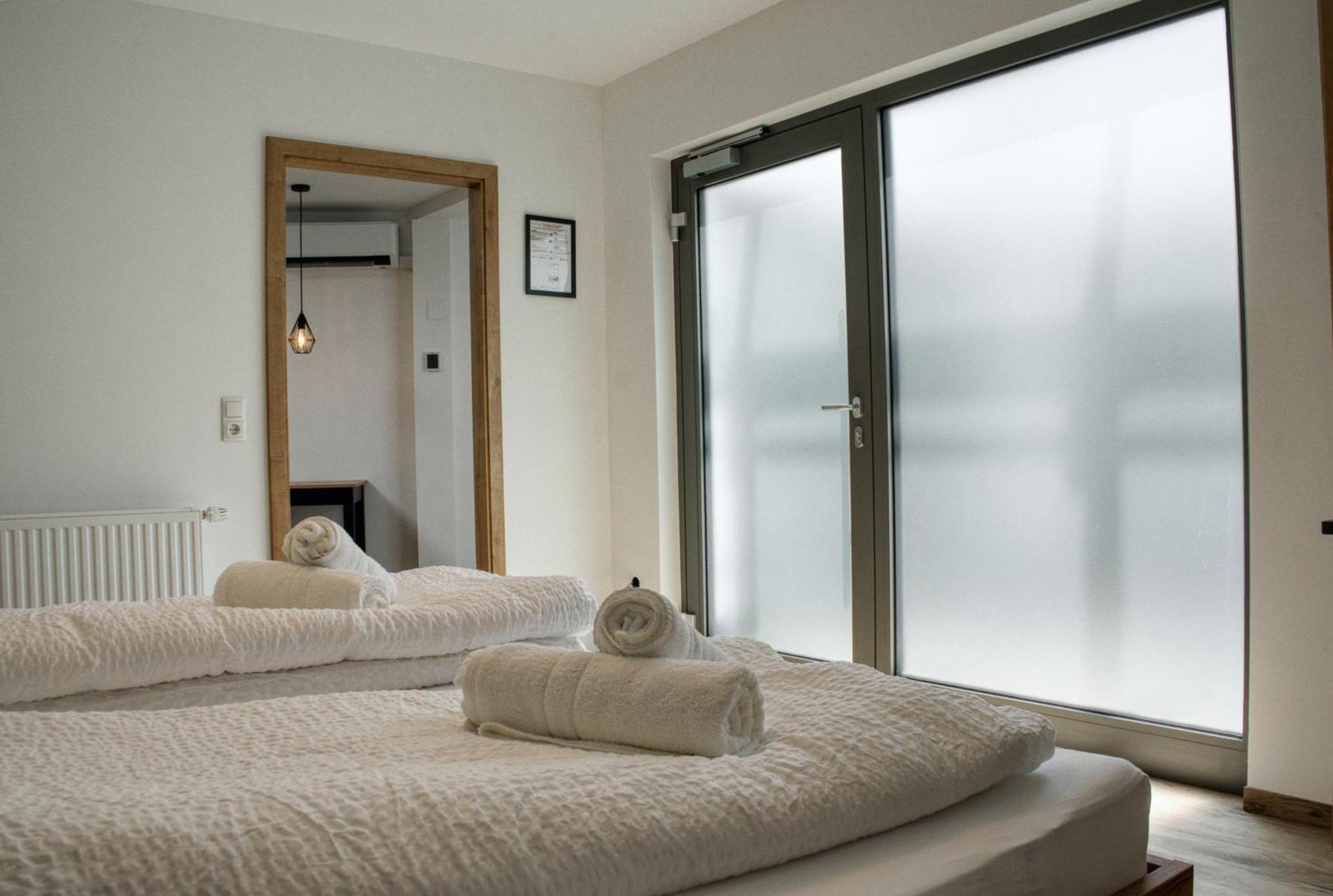 Myquartier City Chalets Innsbruck Bagian luar foto