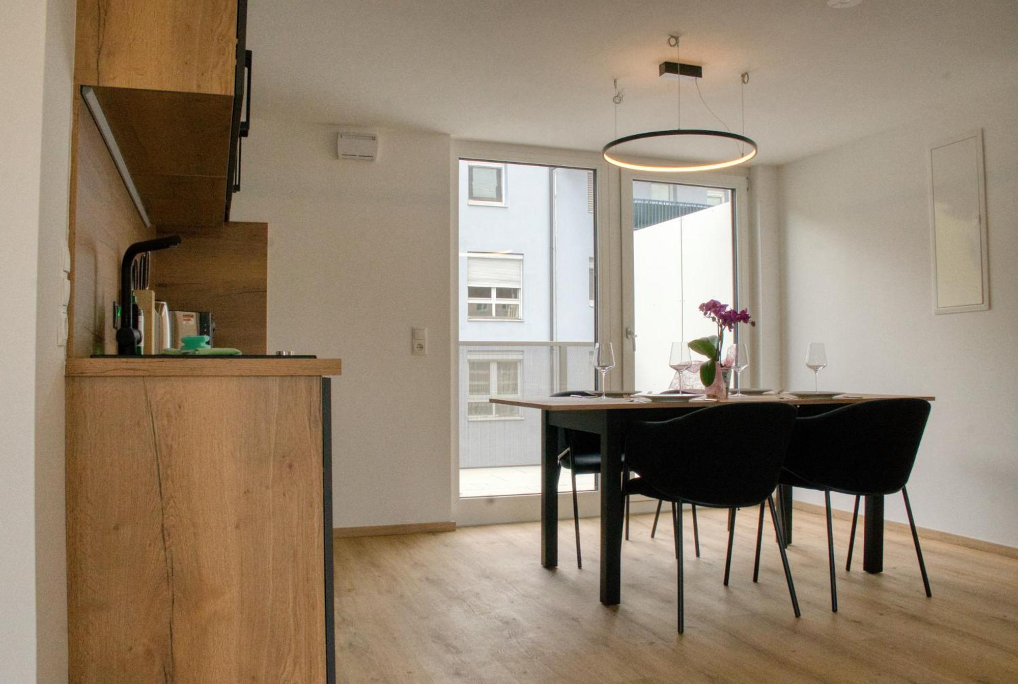 Myquartier City Chalets Innsbruck Bagian luar foto