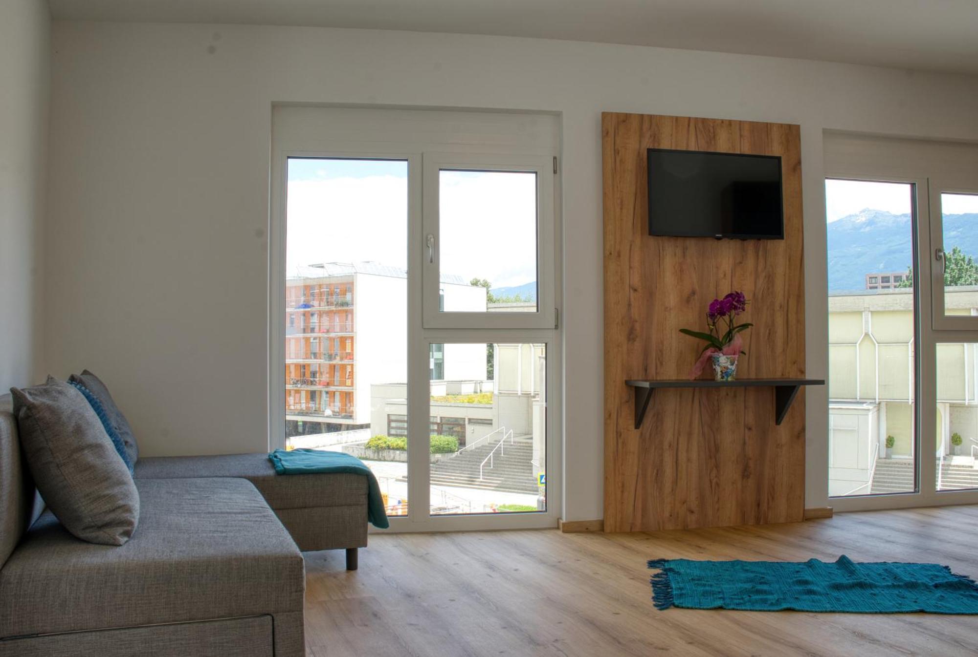 Myquartier City Chalets Innsbruck Bagian luar foto