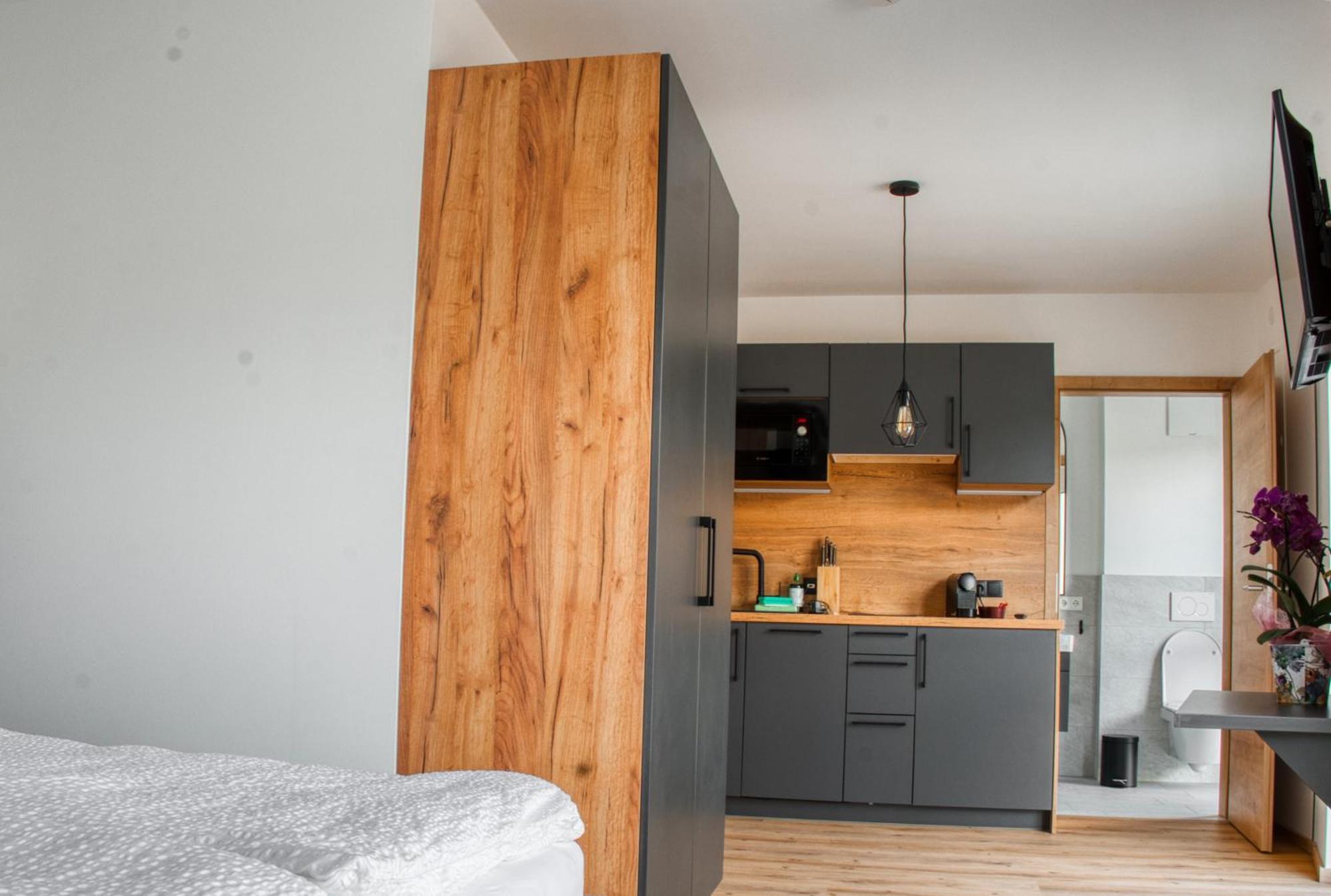 Myquartier City Chalets Innsbruck Bagian luar foto
