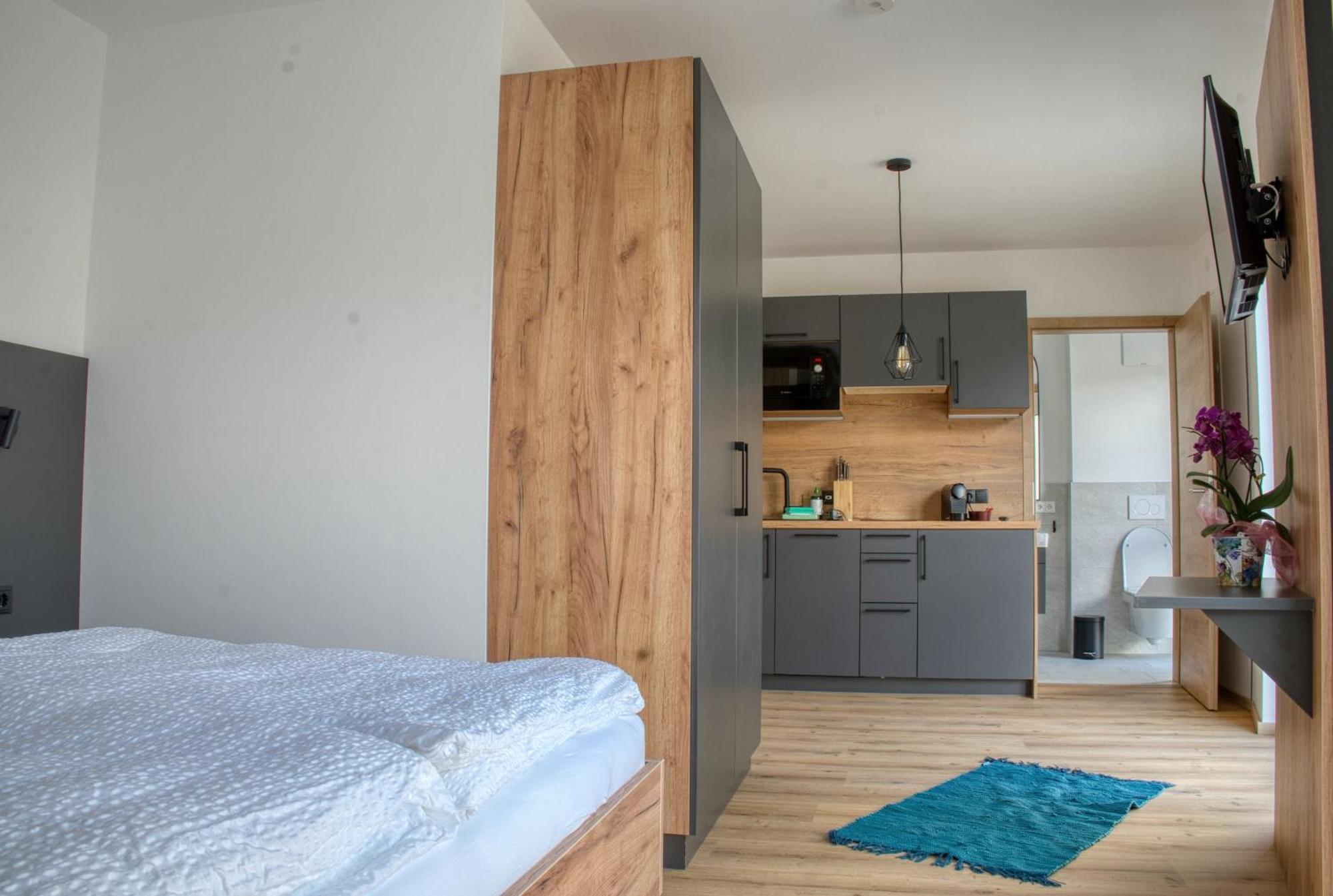 Myquartier City Chalets Innsbruck Bagian luar foto