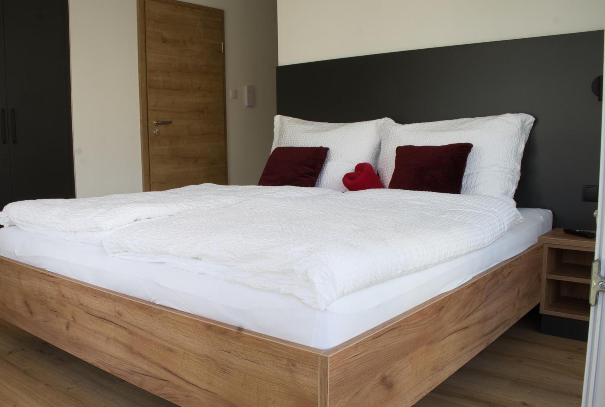 Myquartier City Chalets Innsbruck Bagian luar foto