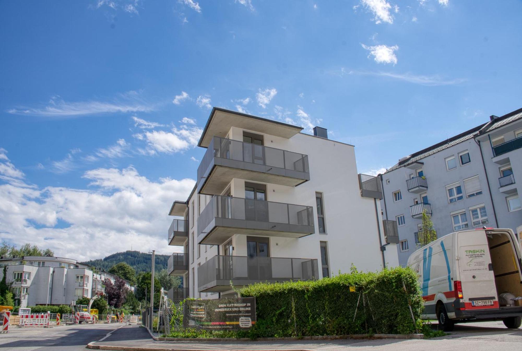 Myquartier City Chalets Innsbruck Bagian luar foto