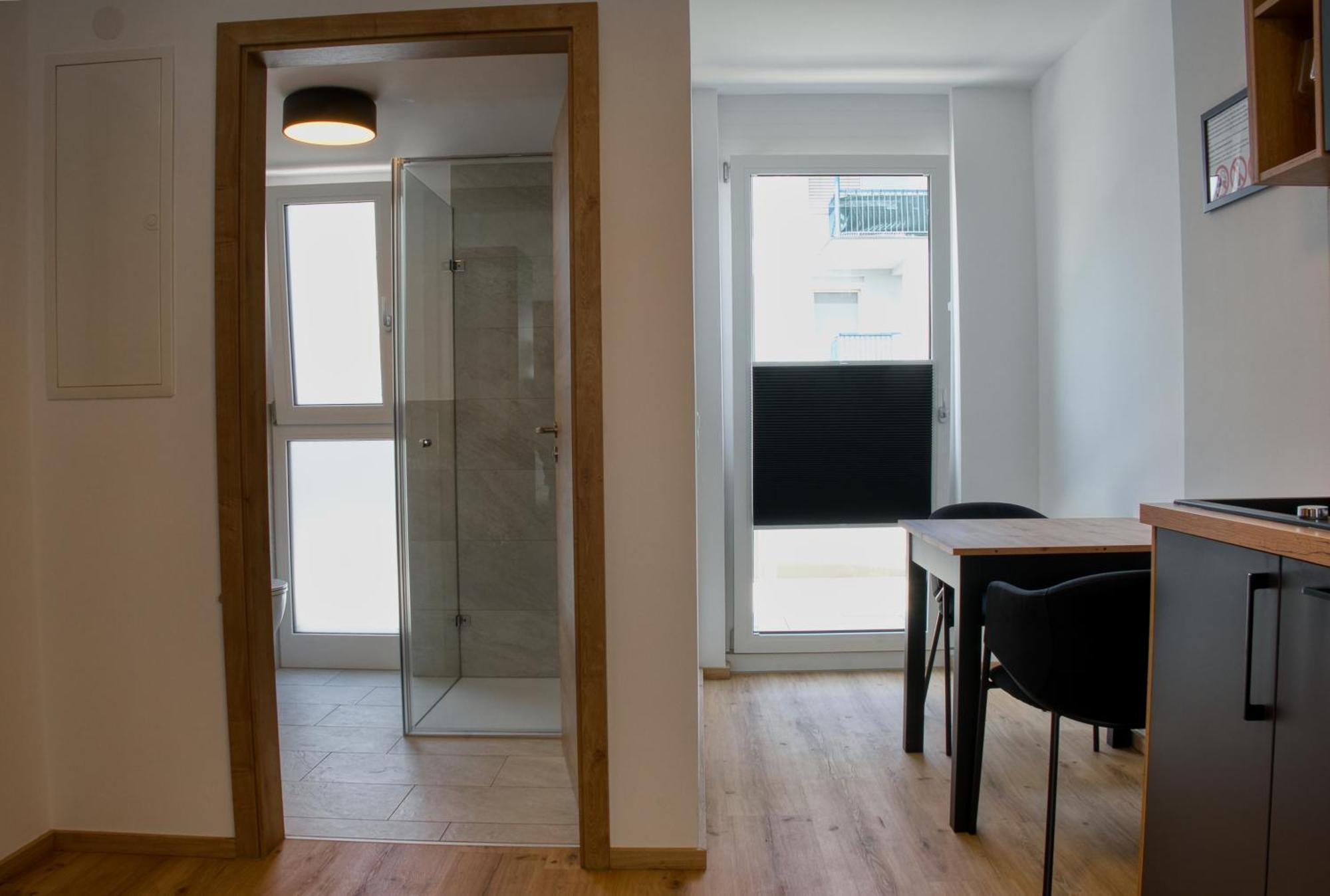 Myquartier City Chalets Innsbruck Bagian luar foto